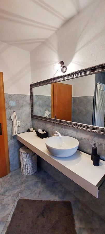 Apartment M&M With Private Pool Kučine Esterno foto